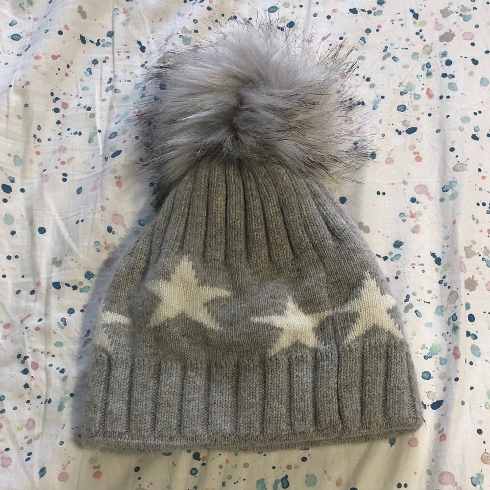 Gray Knit Hat with White Stars and Pom-Pom